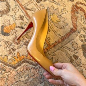 Christian Louboutin So Kate 38 *RIGHT SHOE ONLY